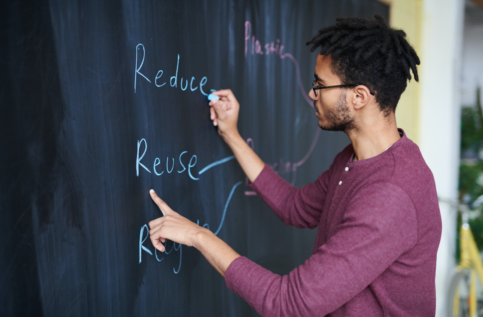 Presenting technical information to a nontechnical audience Rich